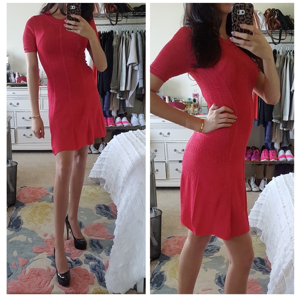 Bcbgmaxazria red crochet dress small
